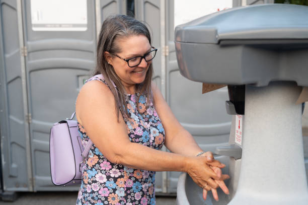 Best Porta potty delivery and setup  in South Zanesville, OH