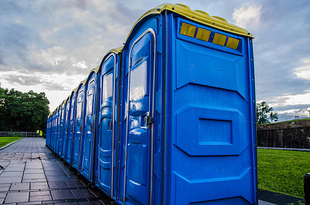 Best Luxury portable toilet rental  in South Zanesville, OH
